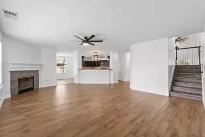 140 Rustic Colony Lane, Dickinson, TX 77539 - Photo 11