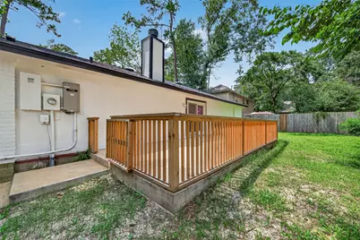 8 N Brook Pebble Court, The Woodlands, TX 77380 - Photo 45