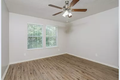 21719 Texian Court, Spring, TX 77388 - Photo 11