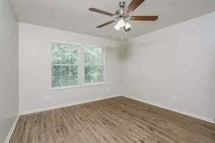 21719 Texian Ct, Spring, TX 77388 - Photo 11