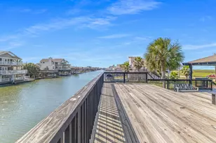 4907 Jolly Roger Rd, Jamaica Beach, TX 77554 - Photo 3