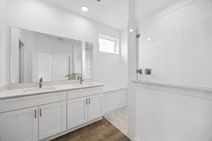 657 Amber Fls Dr, Montgomery, TX 77356 - Photo 17