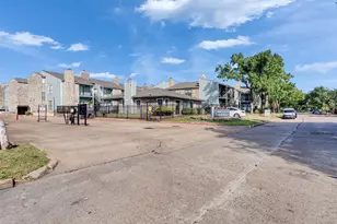 3764 Tanglewilde St, Houston, TX 77063 - Photo 15