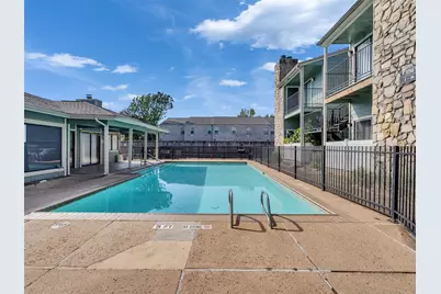 3764 Tanglewilde Street #H8, Houston, TX 77063 - Photo 9