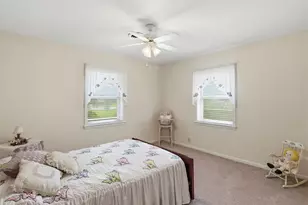 1335 Kathy Ave, Sealy, TX 77474 - Photo 33