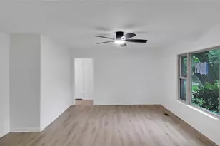3016 Loganwood Dr, Dallas, TX 75227 - Photo 3