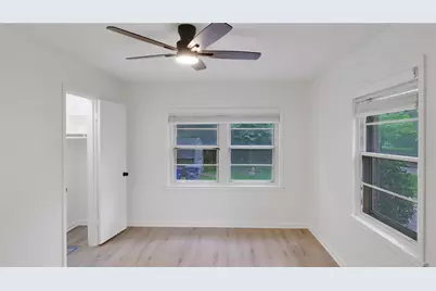 3016 Loganwood Drive, Dallas, TX 75227 - Photo 9