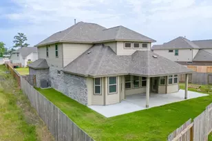 21449 Kings Guild Ln, Kingwood, TX 77339 - Photo 3