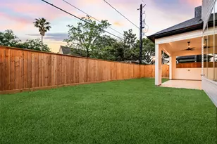 1824 Marshall St, Houston, TX 77098 - Photo 39