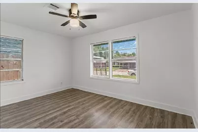 4303 Dacca Drive, Houston, TX 77047 - Photo 11