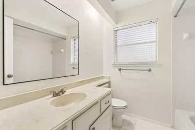 8638 Lake Crystal Drive, Houston, TX 77095 - Photo 17
