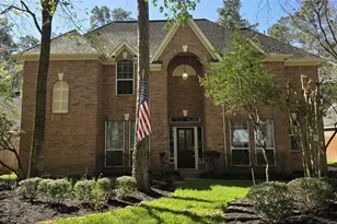 19 Vista Mill Pl, The Woodlands, TX 77382 - Photo 1