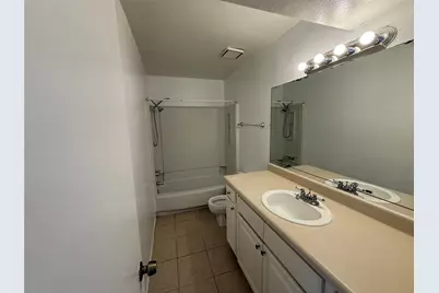 8048 Sands Point Drive #D, Houston, TX 77036 - Photo 5