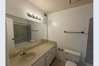 8048 Sands Point Drive #D, Houston, TX 77036 - Photo 9