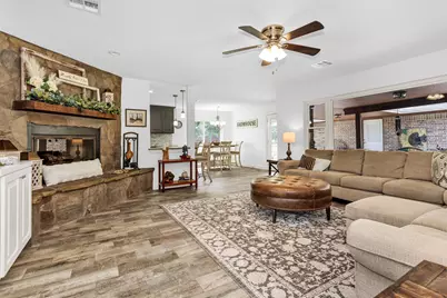 4402 Spears Road, Manvel, TX 77578 - Photo 15