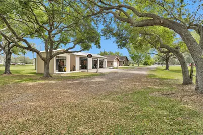 4402 Spears Road, Manvel, TX 77578 - Photo 5