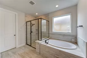 4650 Brazos Shores Dr, Sugar Land, TX 77479 - Photo 21