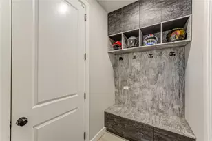 4650 Brazos Shores Dr, Sugar Land, TX 77479 - Photo 9