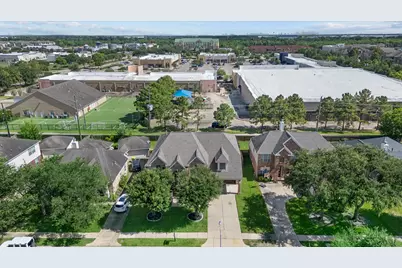 12009 Banks Run Drive, Pearland, TX 77584 - Photo 7