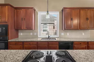 12009 Banks Run Dr, Pearland, TX 77584 - Photo 37