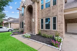 12009 Banks Run Dr, Pearland, TX 77584 - Photo 17