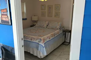 1915 Ave O 1/2 Rear Unit A, Galveston, TX 77550 - Photo 3