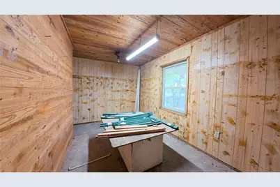 911 Depot Street, El Campo, TX 77437 - Photo 33