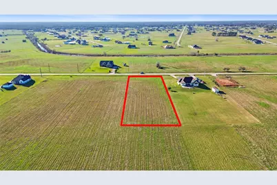 365 Brahman Trail, Angleton, TX 77515 - Photo 1