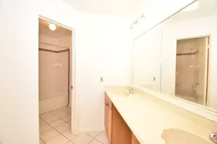 15926 Pfeiffer Dr, Houston, TX 77082 - Photo 9