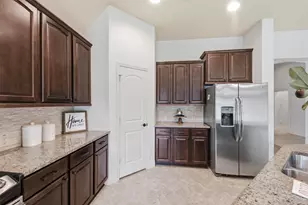 3706 Cibolo Ct, Pearland, TX 77584 - Photo 17