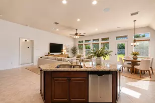 3706 Cibolo Ct, Pearland, TX 77584 - Photo 9
