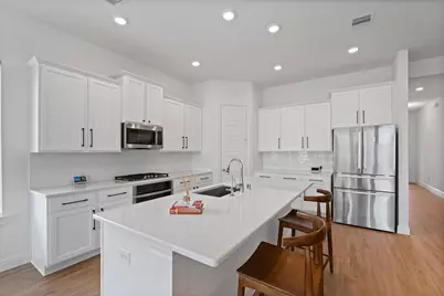 10807 Cloaked Wing Court, Cypress, TX 77433 - Photo 15