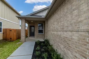 18499 Sunrise Maple Dr, Conroe, TX 77316 - Photo 3
