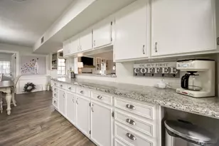 427 Sikes Rd, Bellville, TX 77418 - Photo 11