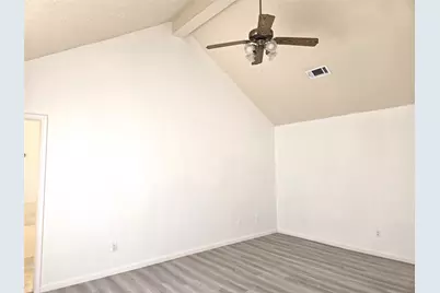 17006 Dusty Mill Drive E, Sugar Land, TX 77498 - Photo 23