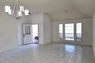 17006 Dusty Mill Dr E, Sugar Land, TX 77498 - Photo 7