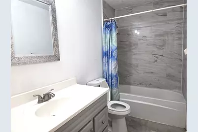 17006 Dusty Mill Drive E, Sugar Land, TX 77498 - Photo 35