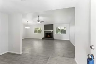 16915 Stardale Ln, Friendswood, TX 77546 - Photo 3