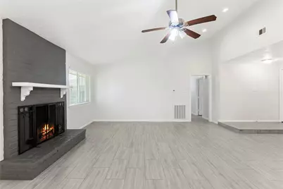 16915 Stardale Lane, Friendswood, TX 77546 - Photo 7