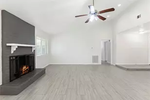 16915 Stardale Ln, Friendswood, TX 77546 - Photo 7