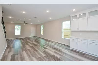 788 Lucky Street, Houston, TX 77088 - Photo 9