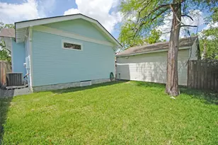4414 Siegel St, Houston, TX 77009 - Photo 43