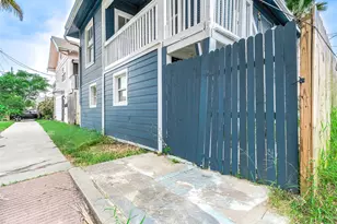 1312 Jack Johnson Blvd, Galveston, TX 77550 - Photo 27