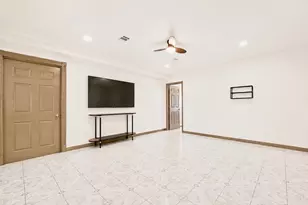 9139 Magnolia View, Houston, TX 77099 - Photo 5