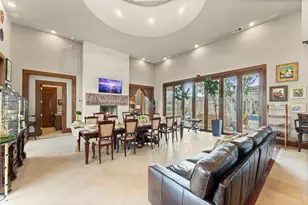 6 W Rivercrest Dr, Houston, TX 77042 - Photo 41