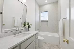 710 E 18th St, Houston, TX 77008 - Photo 29