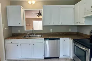 541 Longmeadow St, Beaumont, TX 77707 - Photo 9