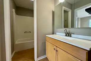 541 Longmeadow St, Beaumont, TX 77707 - Photo 15