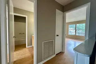 541 Longmeadow St, Beaumont, TX 77707 - Photo 19
