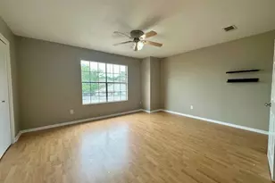 541 Longmeadow St, Beaumont, TX 77707 - Photo 21